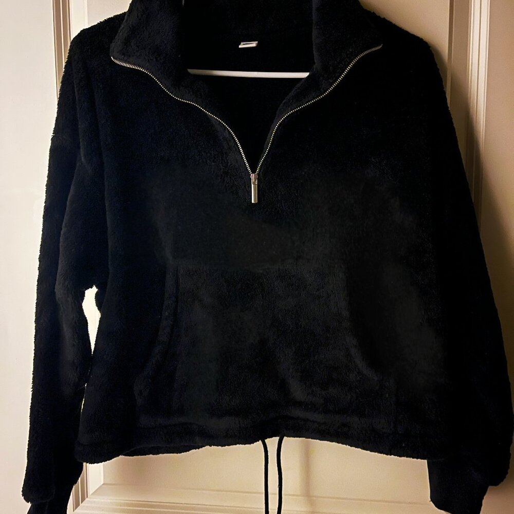 Black Quarter Zip
